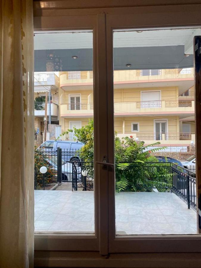 Apartamento Tiffany'S 5' Min From Airport Spáta Exterior foto